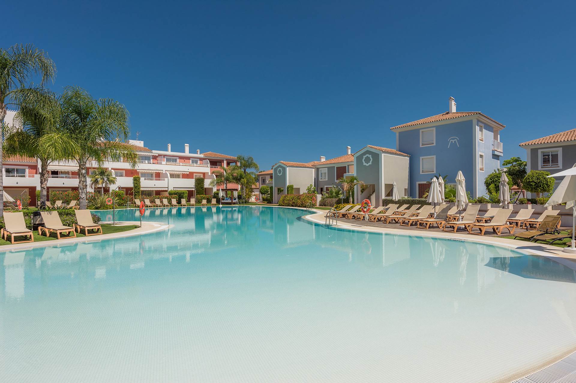 Cortijo del Mar Resort