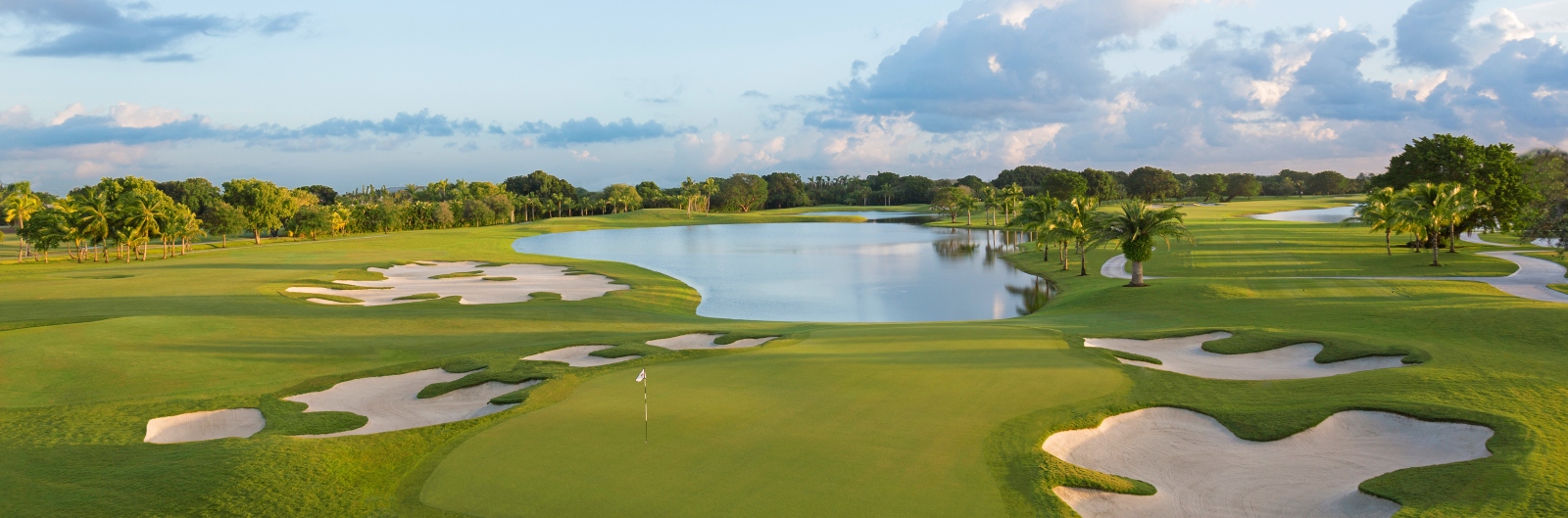 The Red Tiger - Trump National Doral